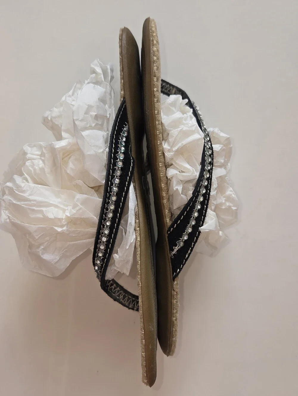 SBICCA of California Maui Sandals Rhinestone Flip Flops In Box
